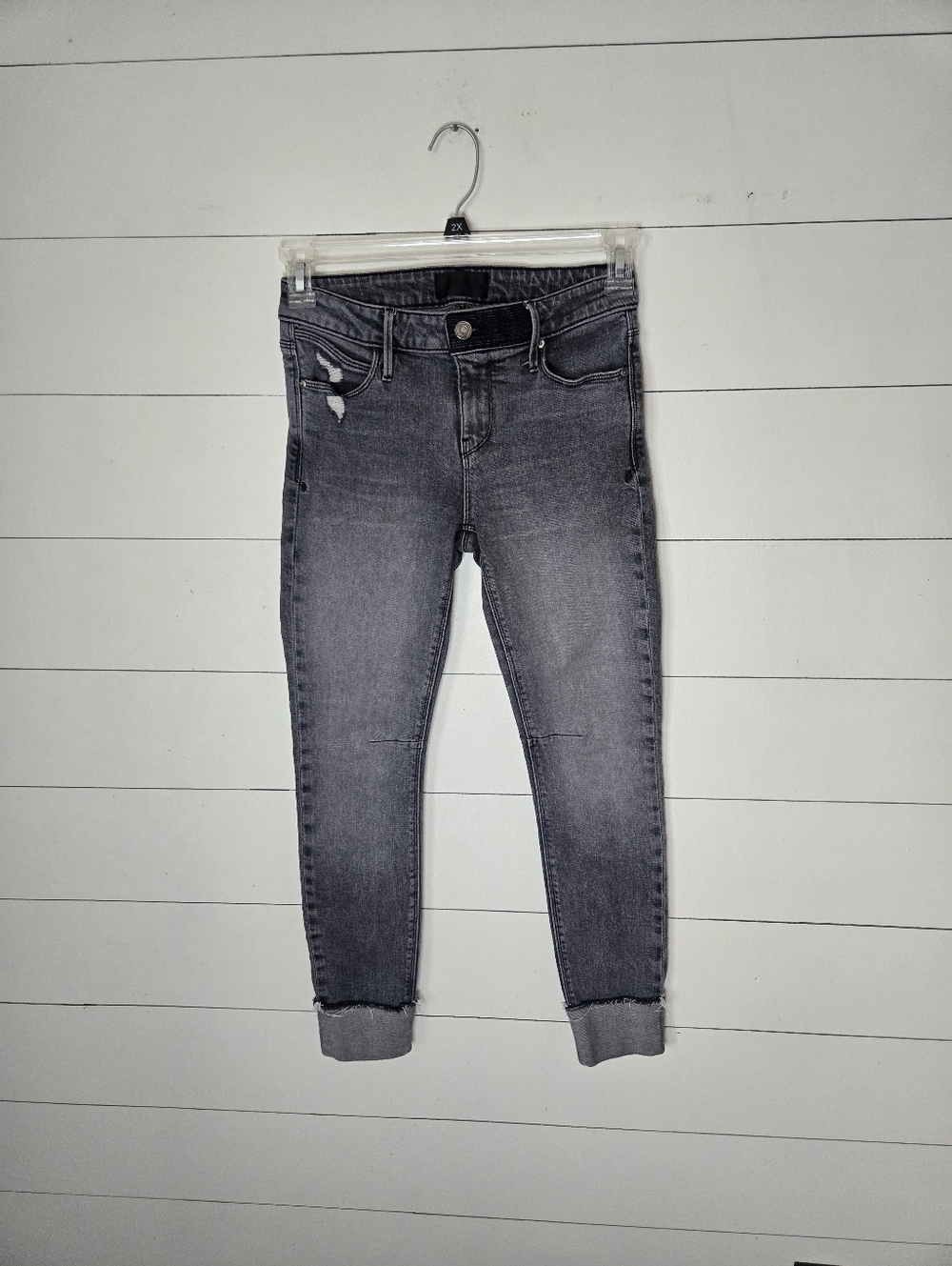 RtA Bryant skinny jeans in a distressed grey wash Sz 26
